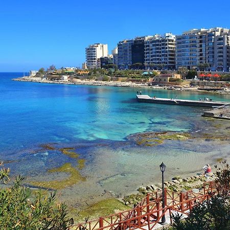 Seafront Lux Apart Inc Pool, Upmarket Area Sliema Bagian luar foto