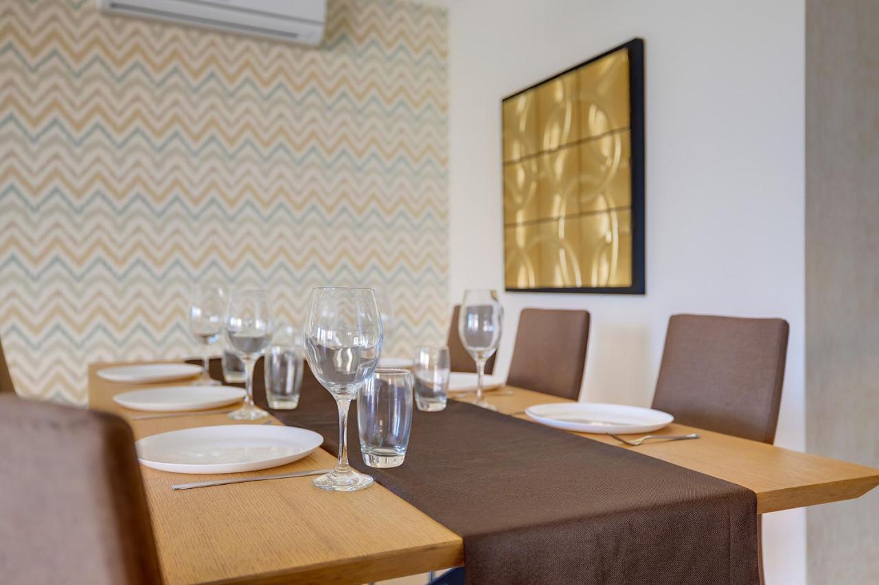 Seafront Lux Apart Inc Pool, Upmarket Area Sliema Bagian luar foto